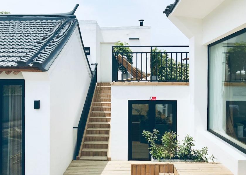 Hebei Huairou Exterior Detail