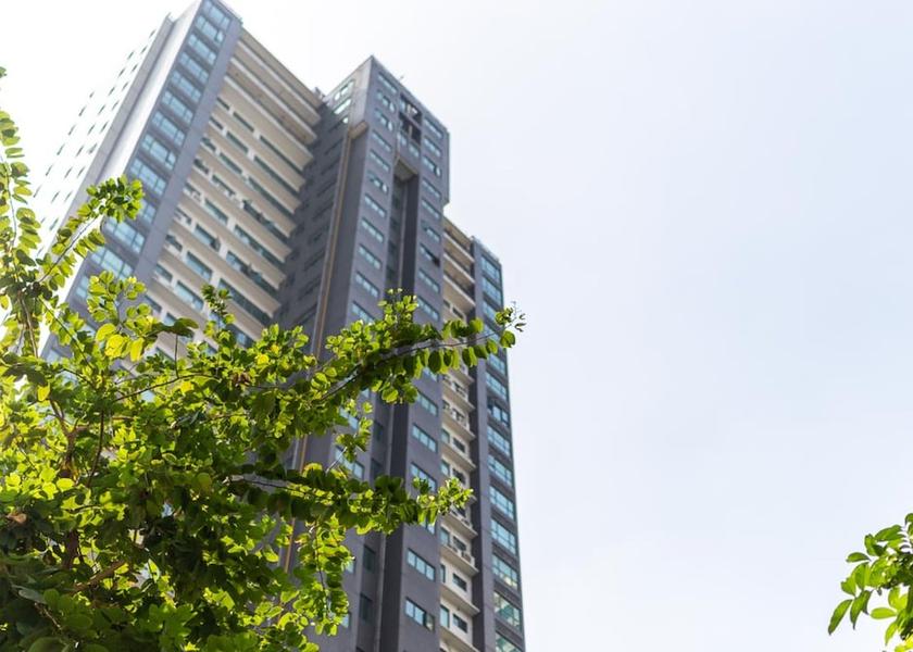 Guangdong Zhuhai Facade