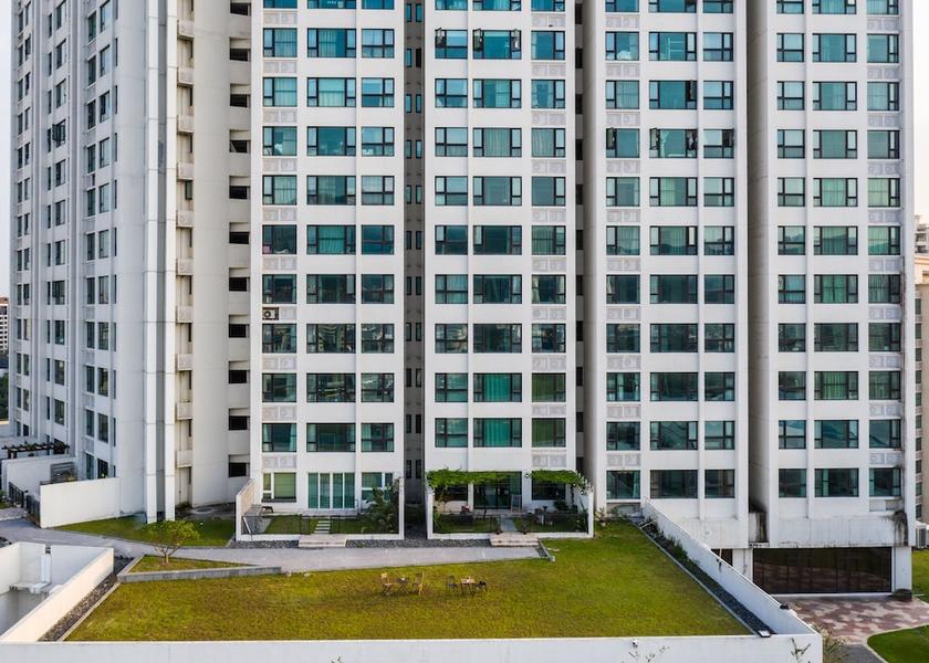 Guangdong Zhuhai Exterior Detail