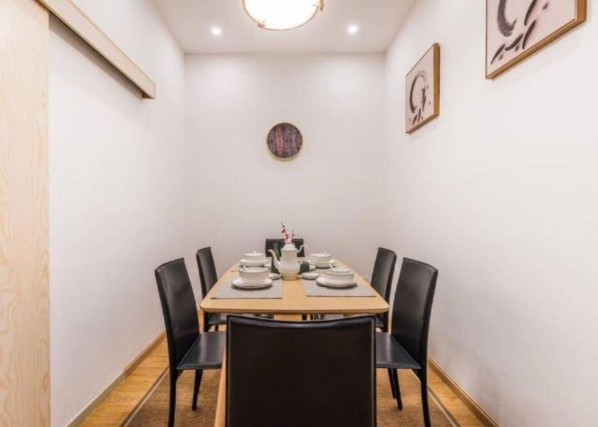 Zhejiang Ningbo In-Room Dining