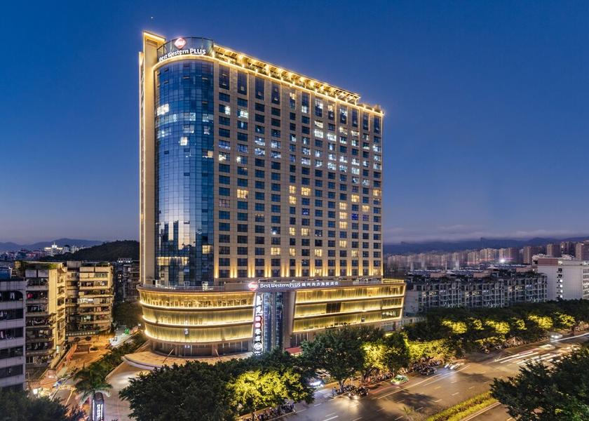 Fujian Fuzhou Exterior Detail