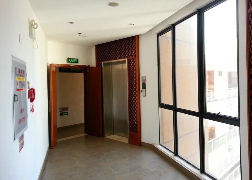 Hainan Lingshui Interior Entrance