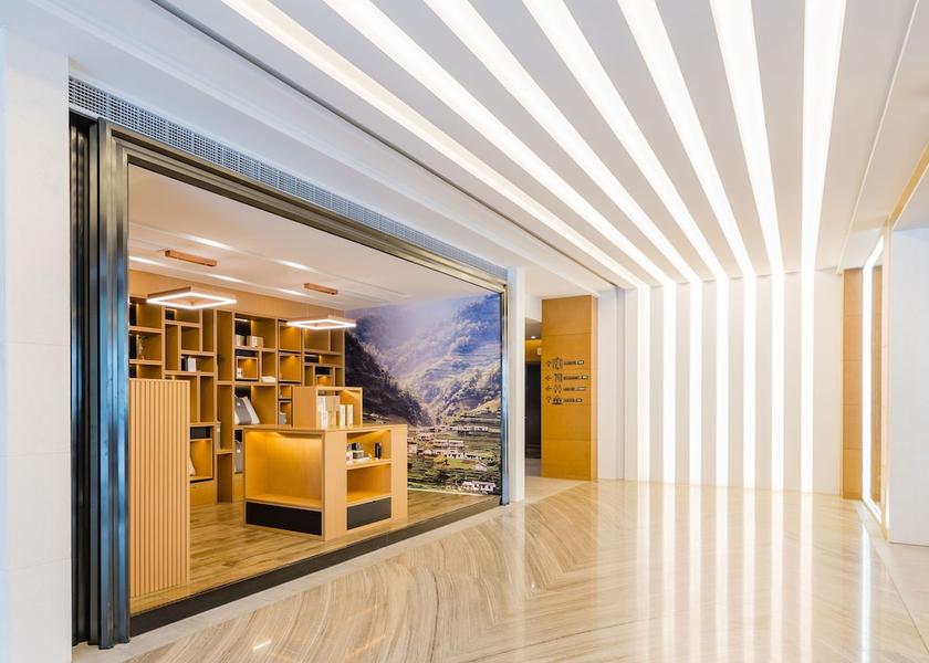 Jiangsu Zhenjiang Lobby