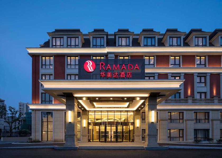 Jiangsu Zhenjiang Exterior Detail