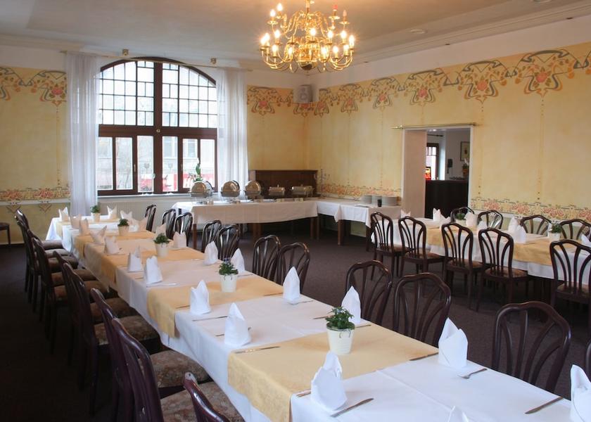 Saxony Lichtenstein Banquet Hall