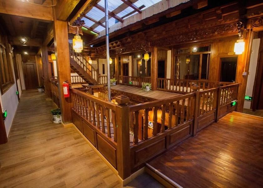 Yunnan Deqin Interior Entrance