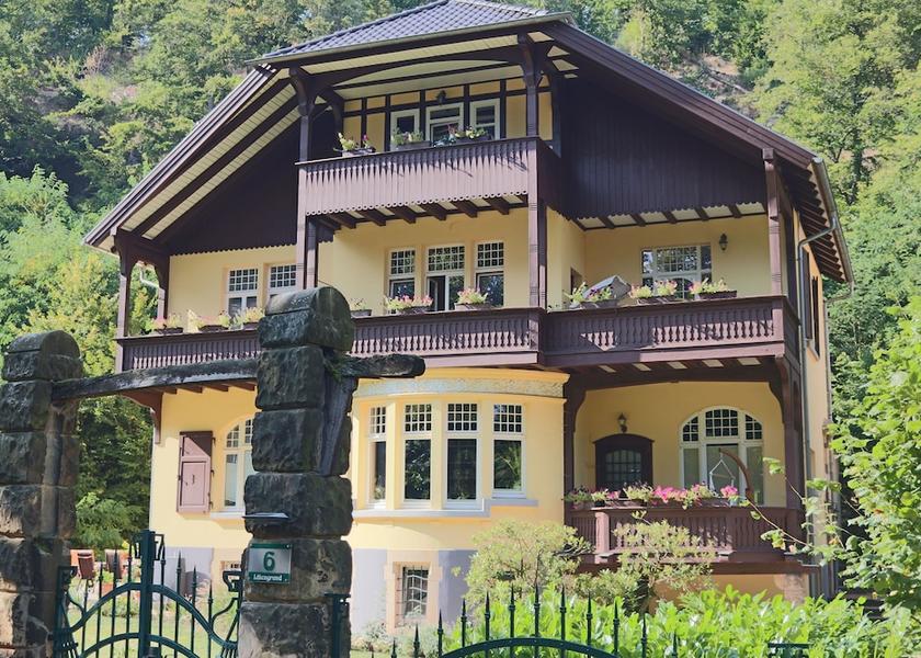Thuringia Eisenach Entrance