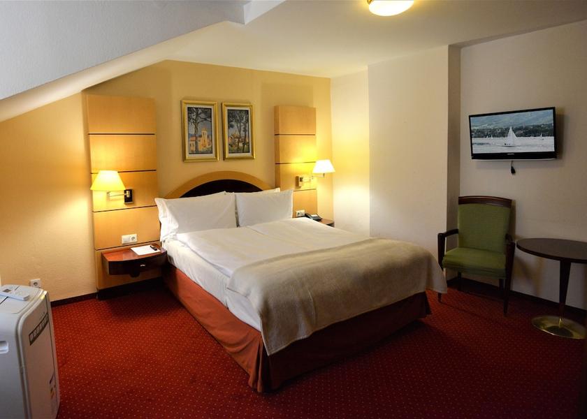 Hessen Wiesbaden Room