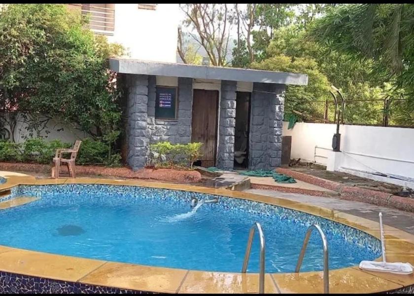 Maharashtra Lonavala Pool