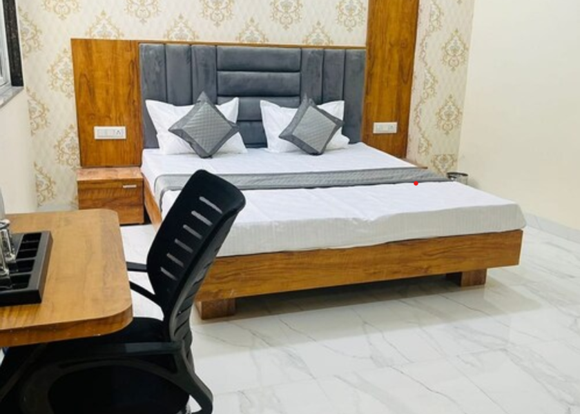 Madhya Pradesh Pithampur Super Deluxe Room