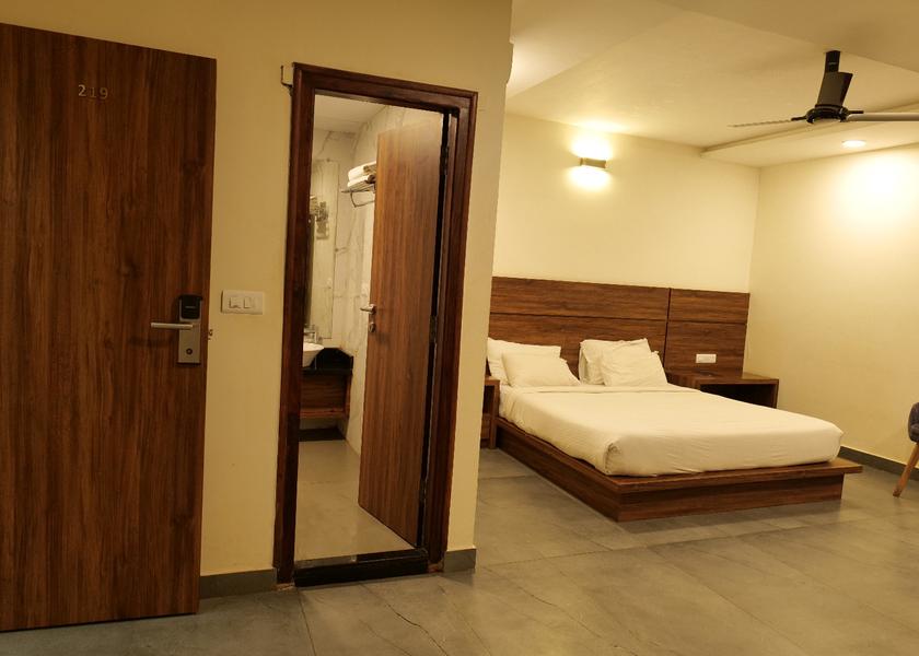 Karnataka Chikmagalur Executive Room