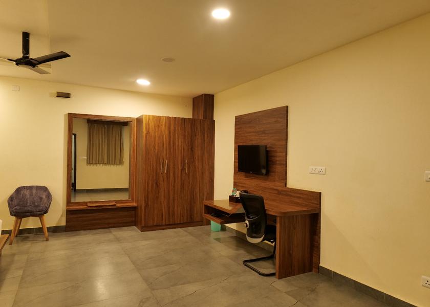 Karnataka Chikmagalur Executive Room