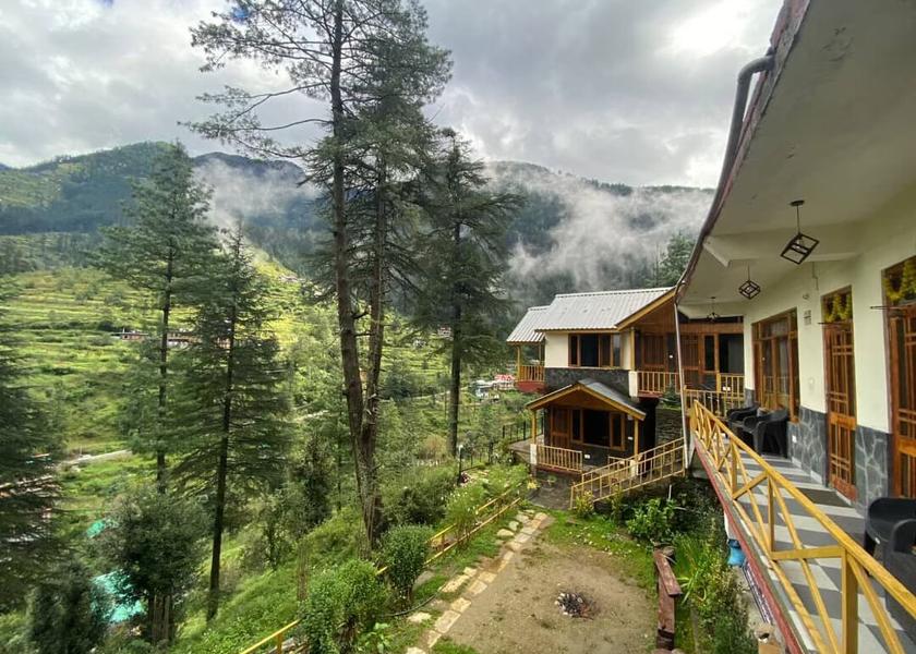 Himachal Pradesh Jibhi Hotel View
