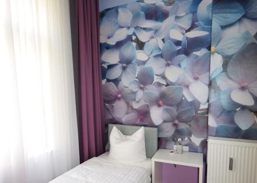 Lower Saxony Hannover Room