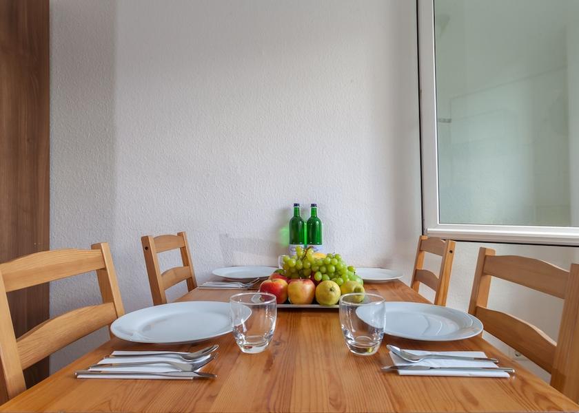 Lower Saxony Hannover In-Room Dining