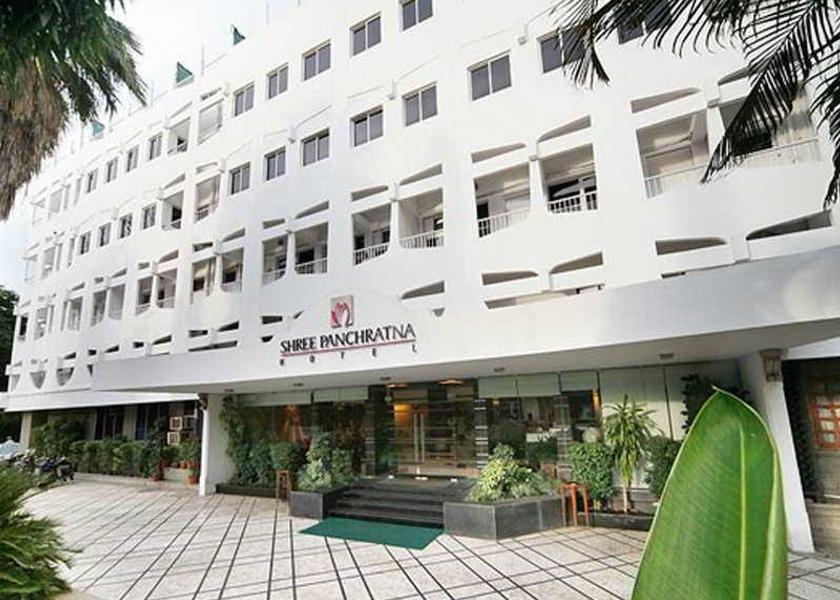 Maharashtra Pune Hotel Exterior