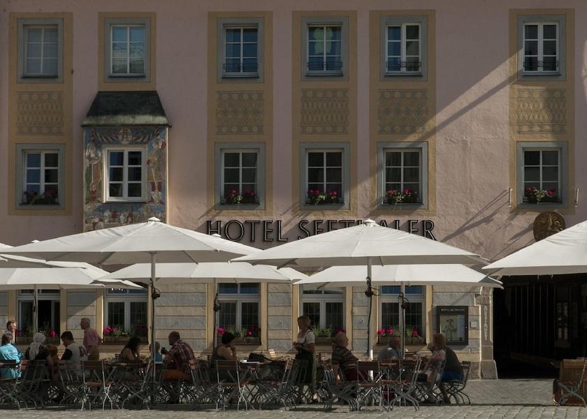 Bavaria Straubing Facade