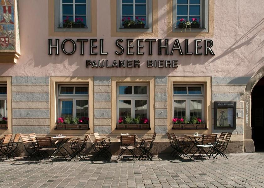 Bavaria Straubing Exterior Detail