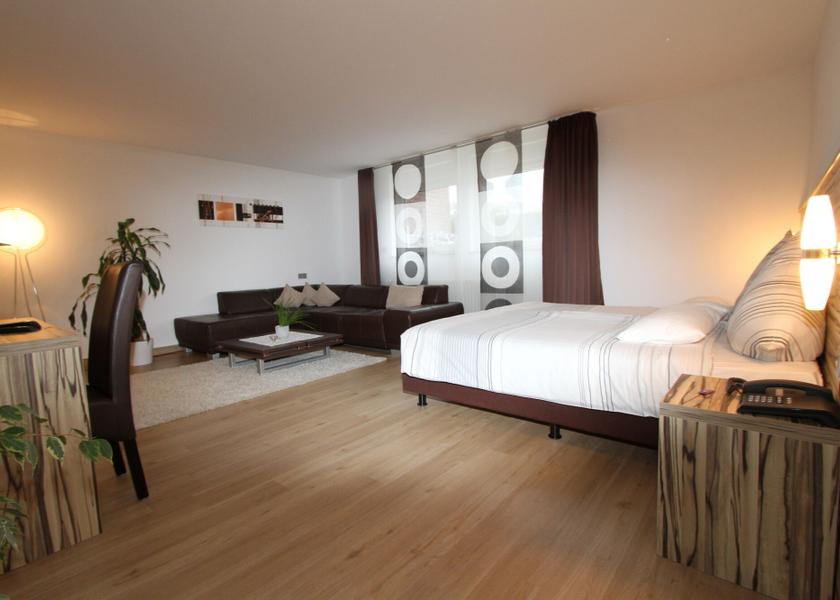 North Rhine-Westphalia Kamen junior suite