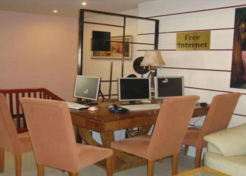 Peloponnese Region Loutraki-Agioi Theodoroi Business Centre