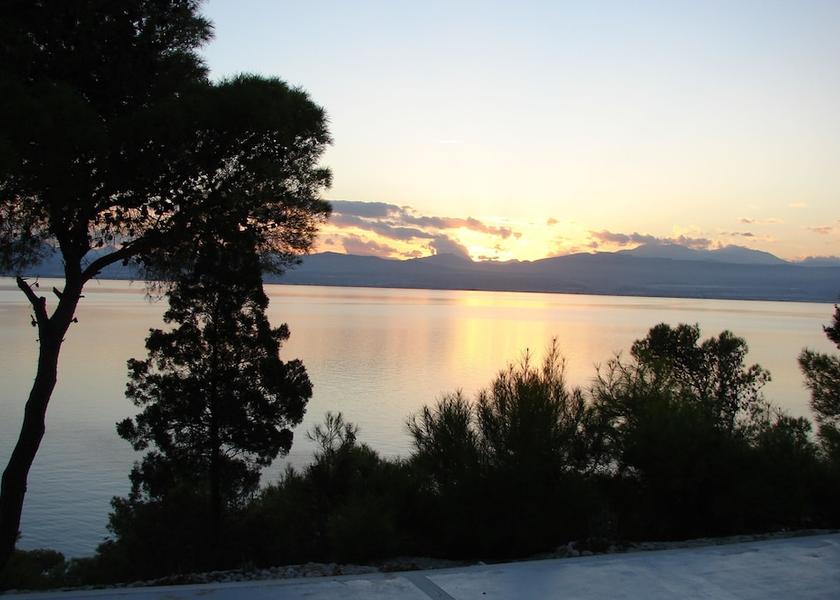 Peloponnese Loutraki-Agioi Theodoroi Beach
