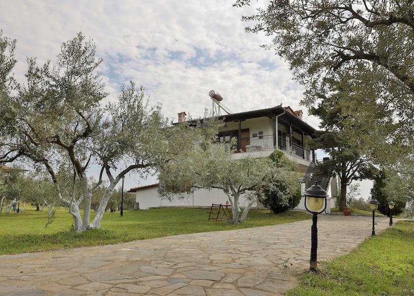 Eastern Macedonia and Thrace Dio-Olympos Exterior Detail
