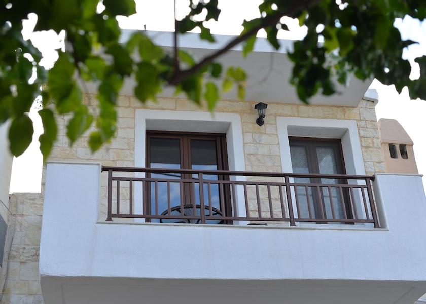 Crete Island Mylopotamos Facade