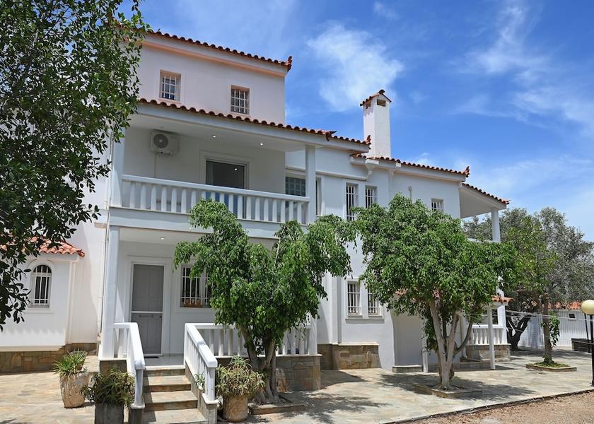 Attica Megara Exterior Detail