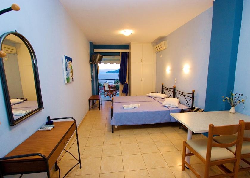 Central Greece Istiaia-Aidipsos Room