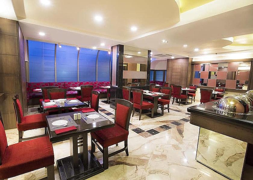 Maharashtra Mumbai Food & Dining
