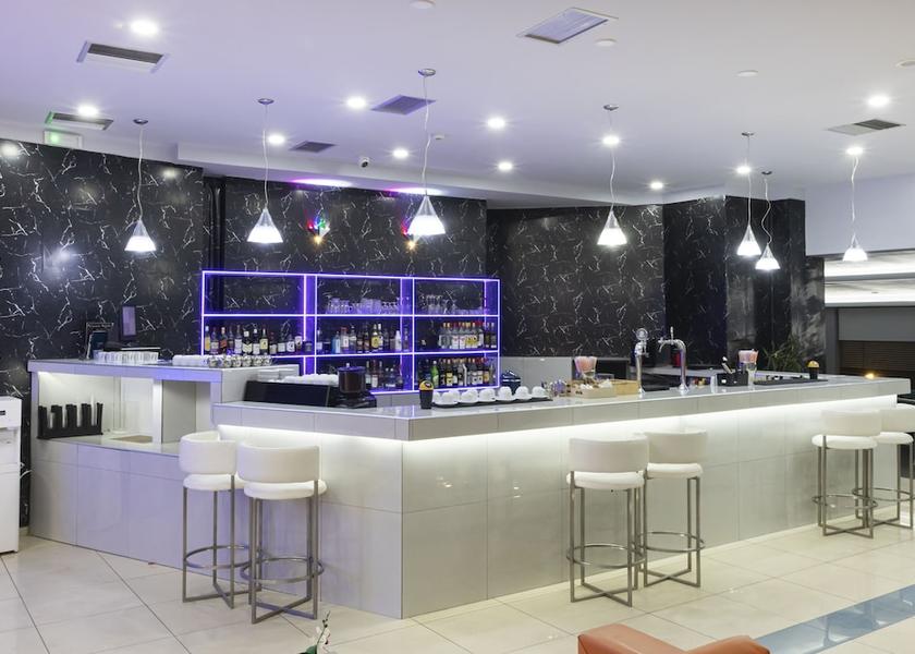 Crete Island Chania Bar