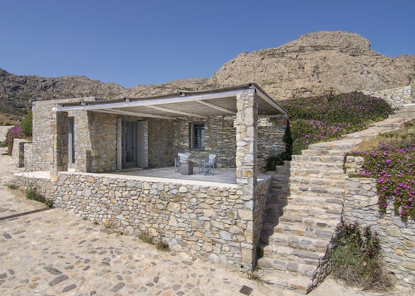  Serifos Exterior Detail