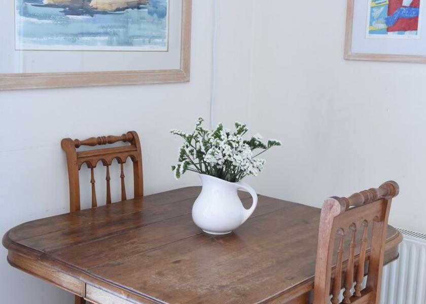 Attica Rafina-Pikermi In-Room Dining