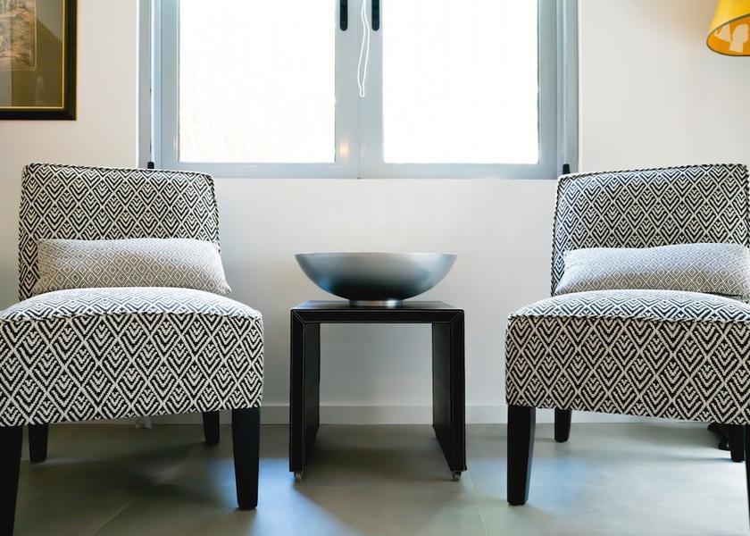 Attica Glyfada Interior Entrance