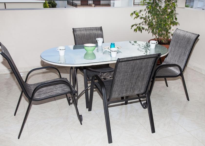 Attica Glyfada Exterior Detail