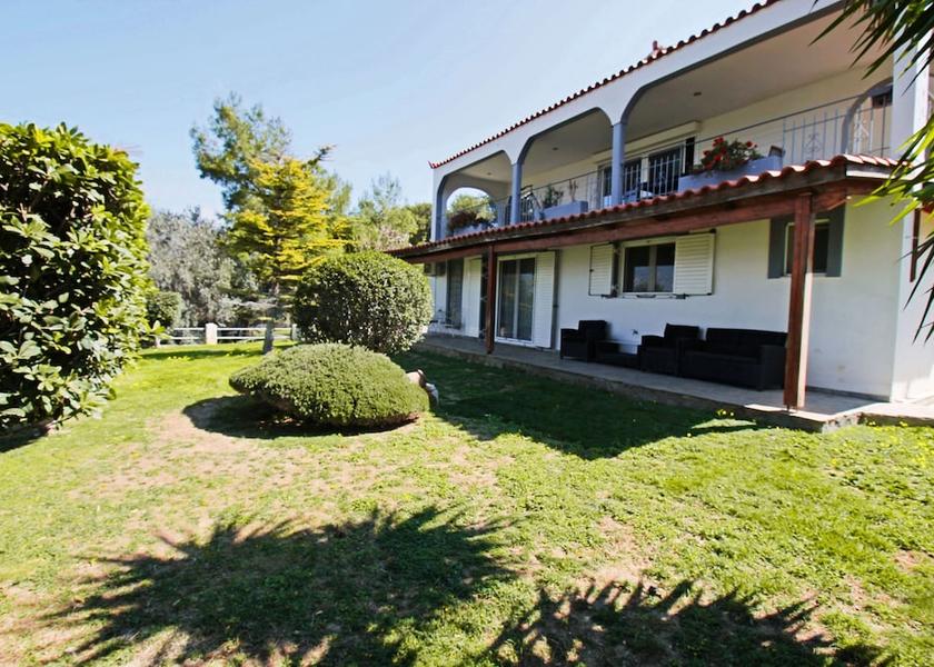 Attica Markopoulo Mesogaias Facade