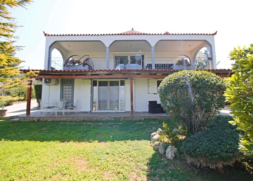 Attica Markopoulo Mesogaias Exterior Detail