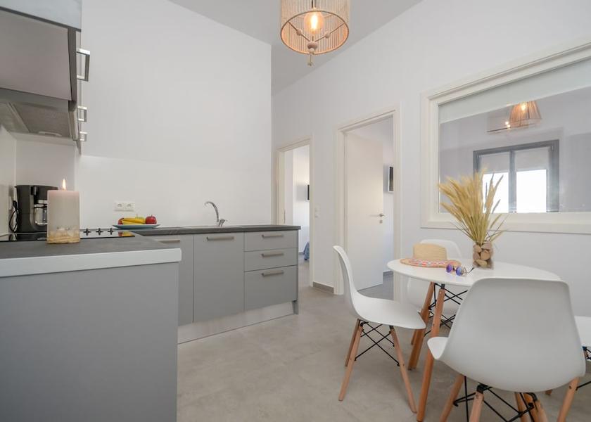  Naxos Interior Entrance