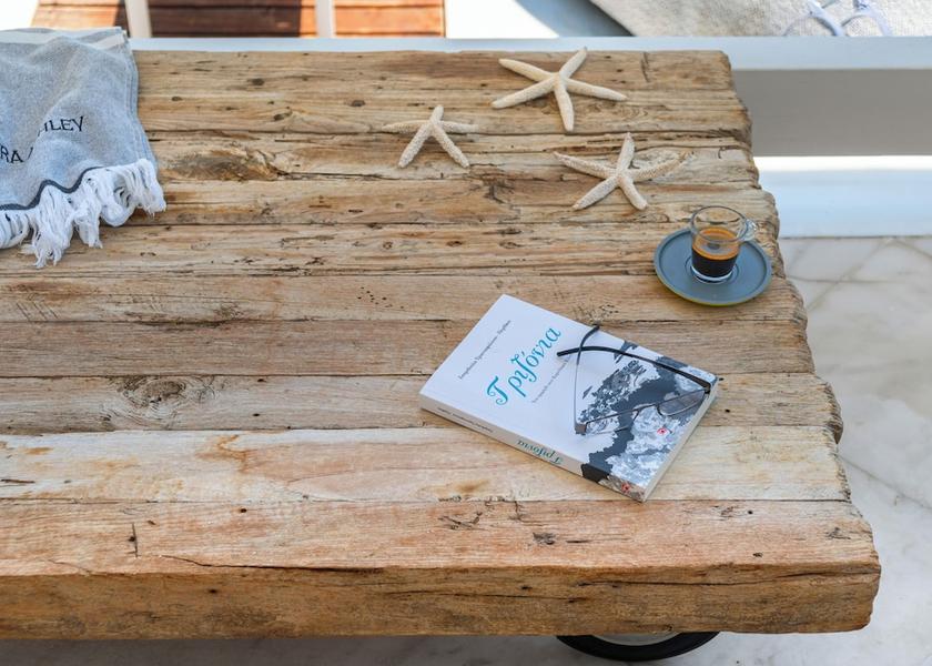 Central Greece Dorida Living Area