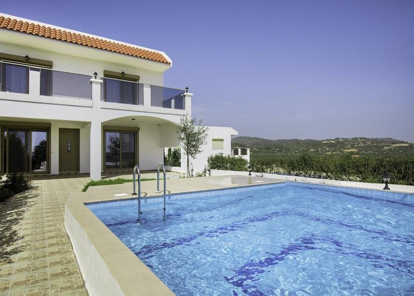  Rhodes Exterior Detail