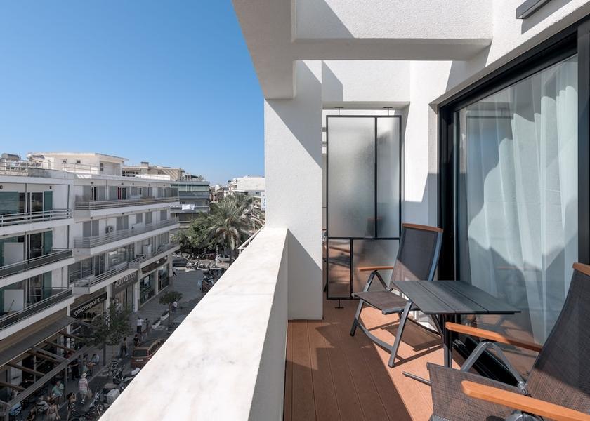  Rhodes Exterior Detail