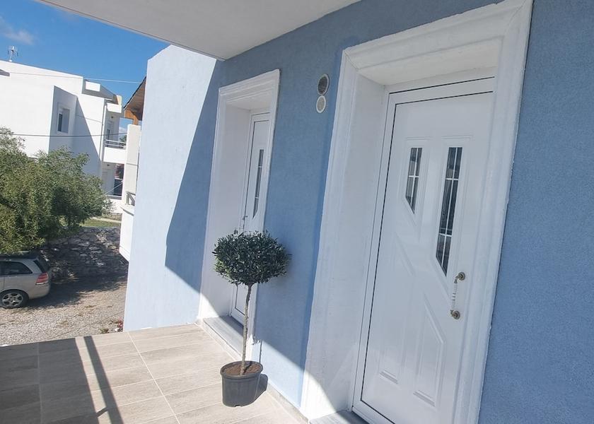  Rhodes Exterior Detail