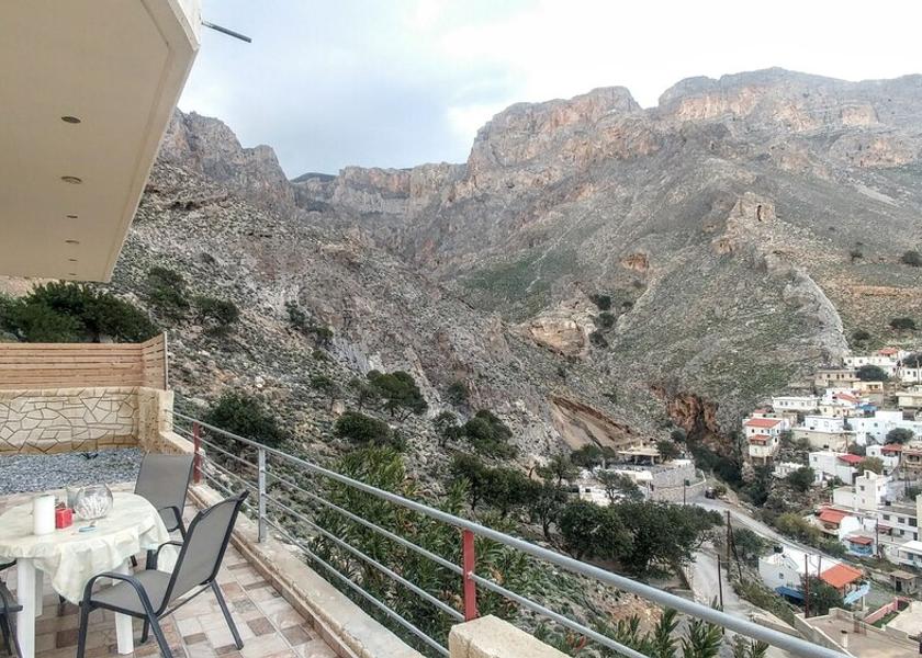 Crete Island Archanes-Asterousia Terrace