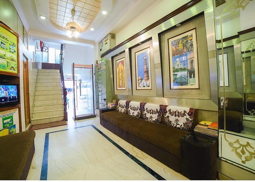 Delhi Delhi Public Areas