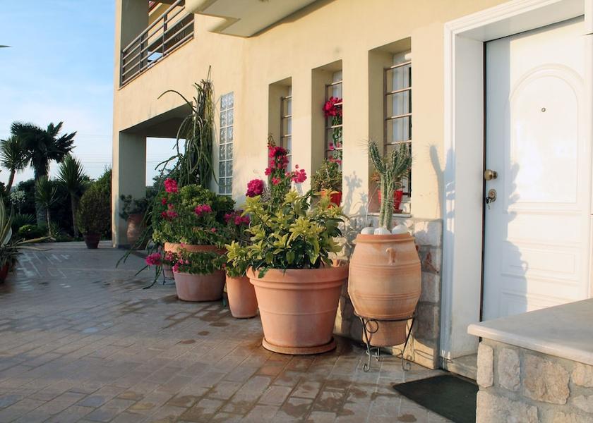 Eastern Macedonia and Thrace Thermaikos Exterior Detail