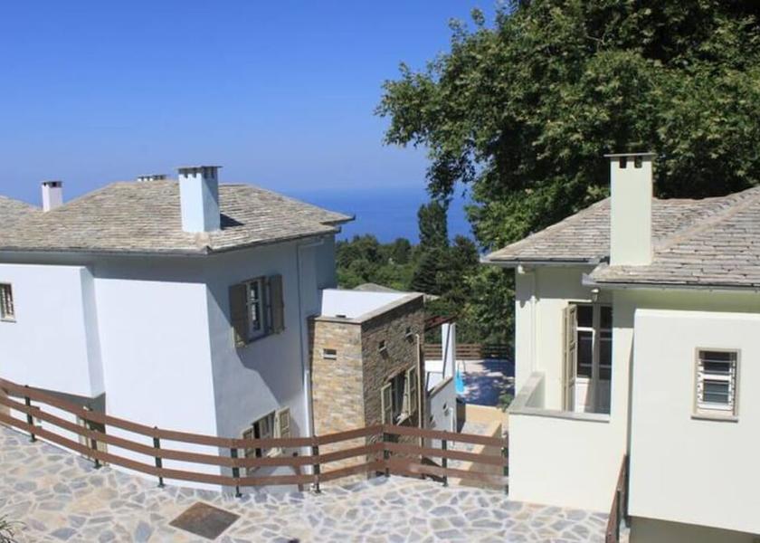 Thessalia Zagora-Mouresi Exterior Detail