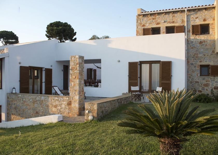 Thessalia Skiathos Facade