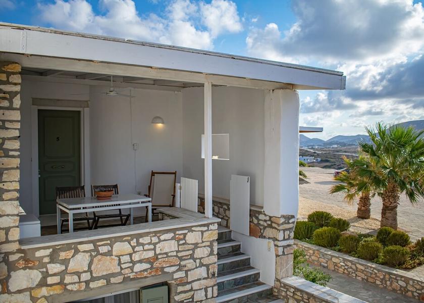  Paros Exterior Detail