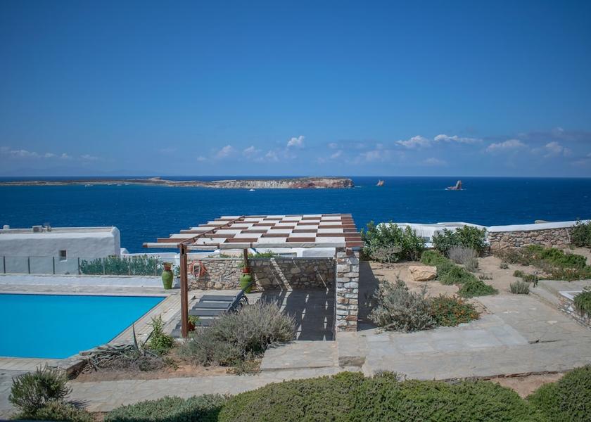  Paros Exterior Detail