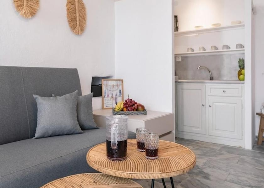  Paros Interior Entrance